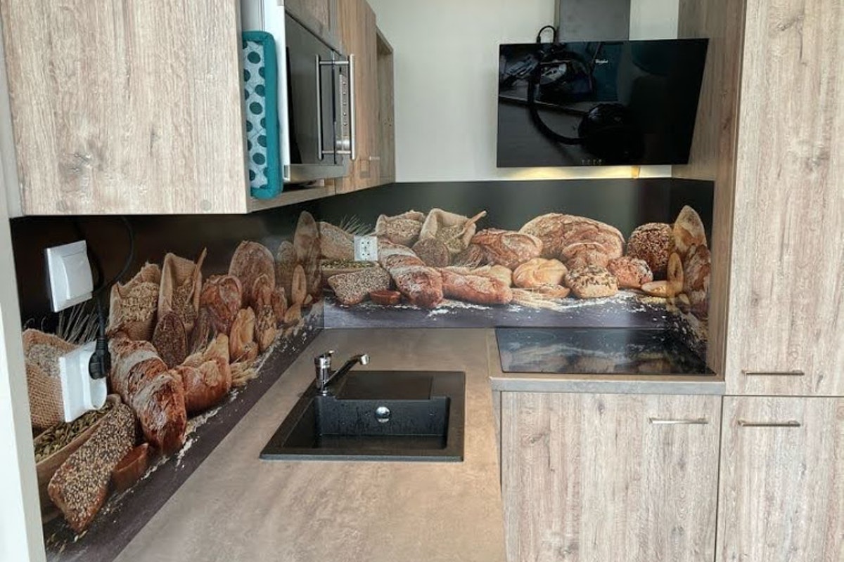 Chalet Zeeuwse bolus minicamping de broodkist achtergrond-keuken